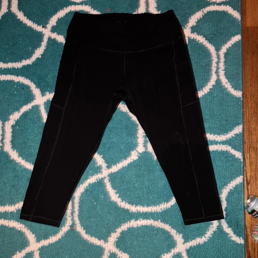 IUGA Women’s High Waisted Yoga Capris With Pockets